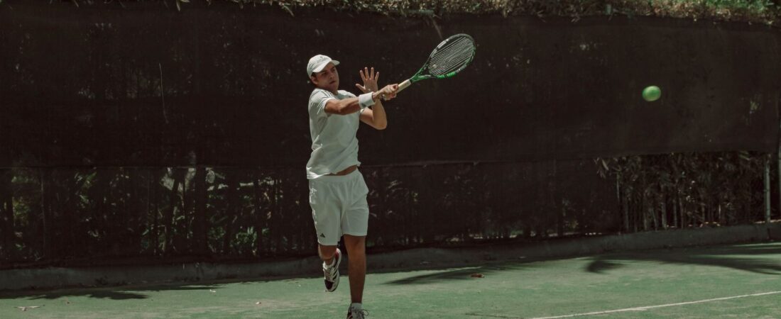 Tennis Forehand Technique: A Complete Guide