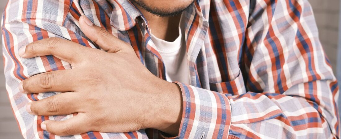 Tennis Shoulder Pain: Causes, Prevention and Recovery