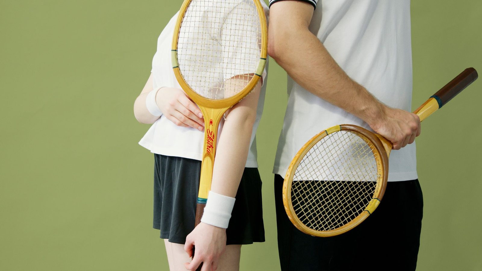 Tennis Strings: Types, Gauge, Tension and Restringing