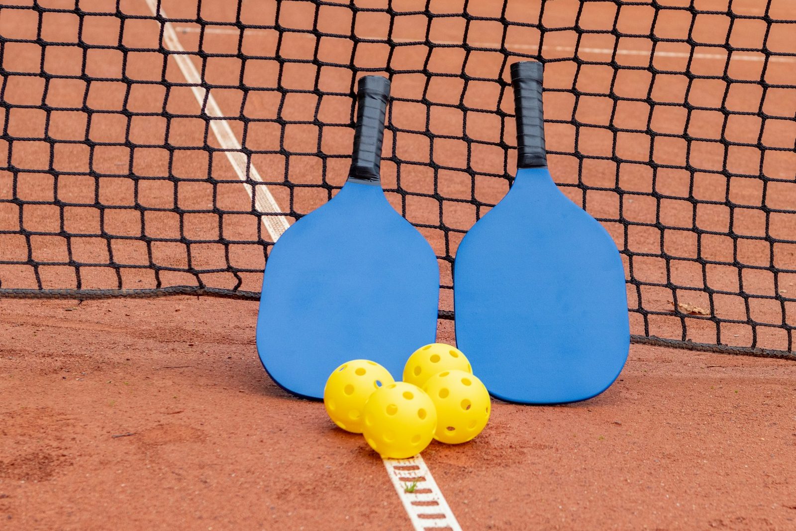 Tennis and Pickleball: Should You Play Both?